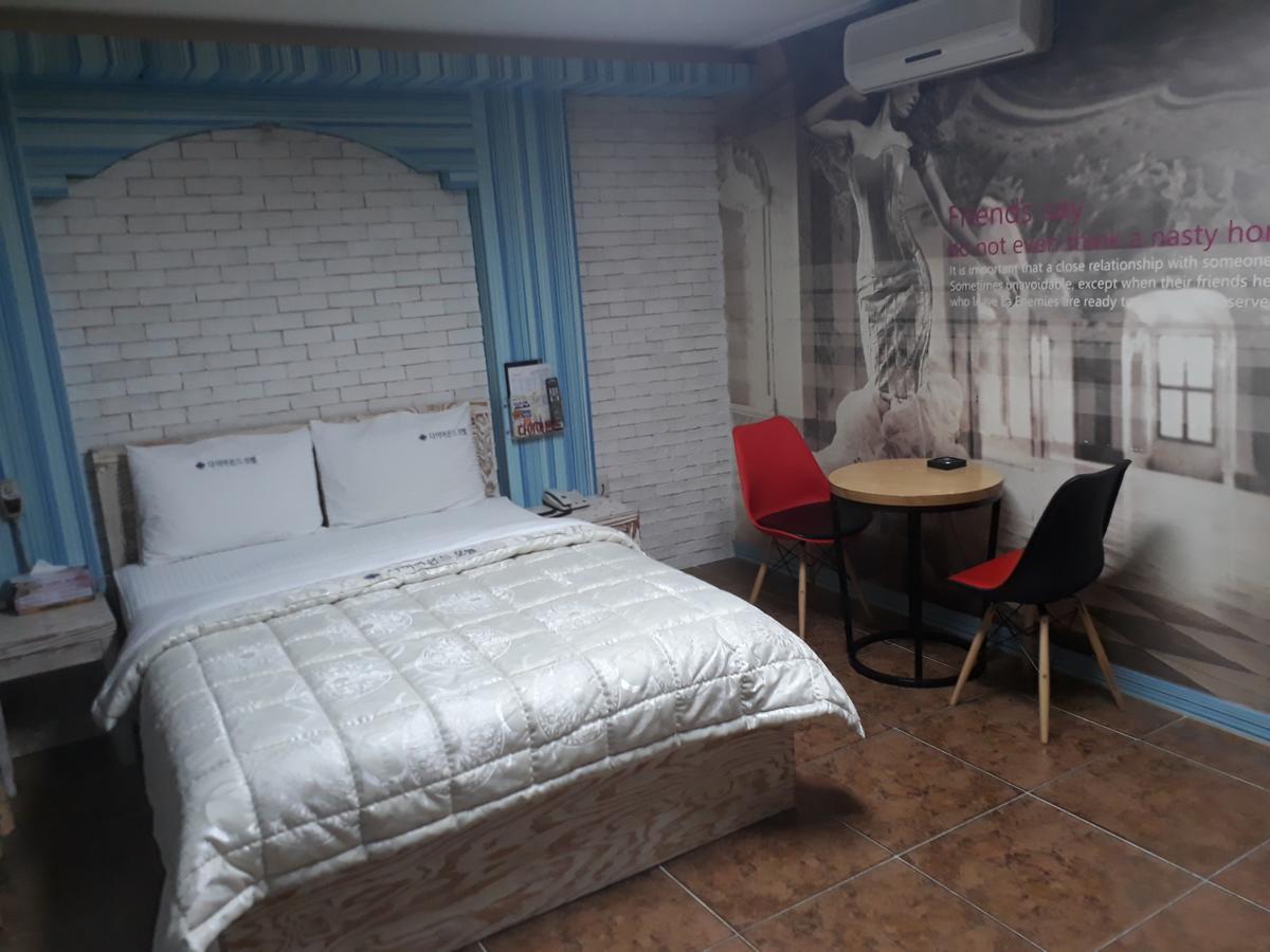 Diamond Motel Sacheon Exterior photo